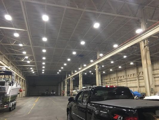 ETL DLC Lineare Led Batten Light Fixture Tube con 3CCT sintonizzabile per interni commerciali