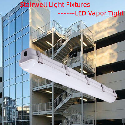 Fabbricazione di apparecchi di illuminazione a LED per magazzino/commerciale e vapore-tight