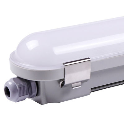 Immagazzinamento freddo Industrial IP66 IK10 5FT 55W Tri-Proof Low Bay LED Lampade a tenuta di vapore