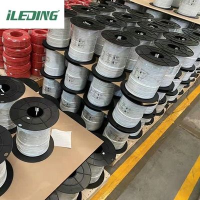 600 V alimentazione elettrica Commerciale filo di rame in PVC per costruzione di linee elettriche