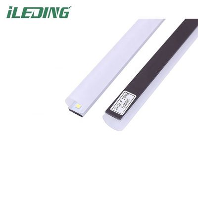 Kit retrofit lineare a LED con indice di riproduzione del colore Ra 80