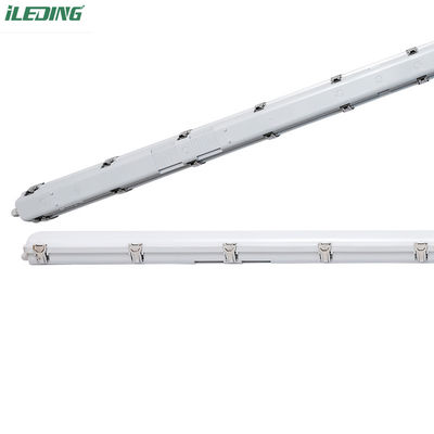 Materiale PC 8FT 110W LED Vapor Tight Tri Proof Light IP66 NEMA 4X Per il lavaggio di auto da fattoria