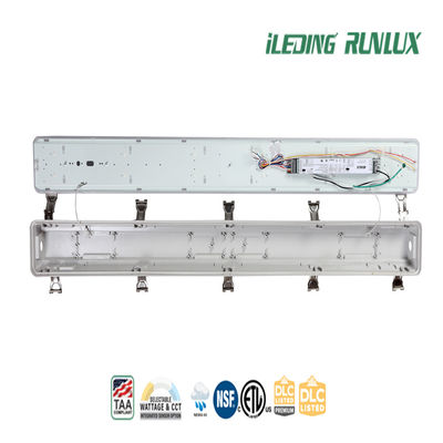 Lampada triproof a LED selezionabile con lente in policarbonato e attenuazione 0-10V