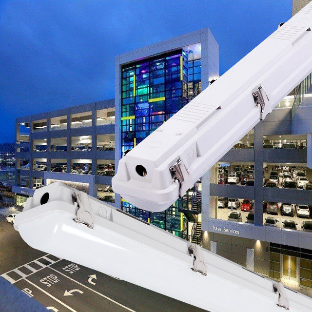 120V-277V / 120V-347V IP66 IK10 LED Vapor Tight Fixture per uso commerciale e industriale