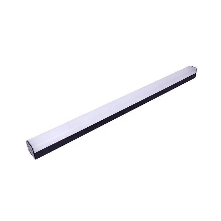 130lm/w CRI 80 3CCT Selezionabile LED Batten Light Finitura nera per l'illuminazione degli uffici interni