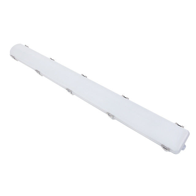 IP66 LED impermeabile a vapore luce lineare stretta per il garage lavaggio auto triproof