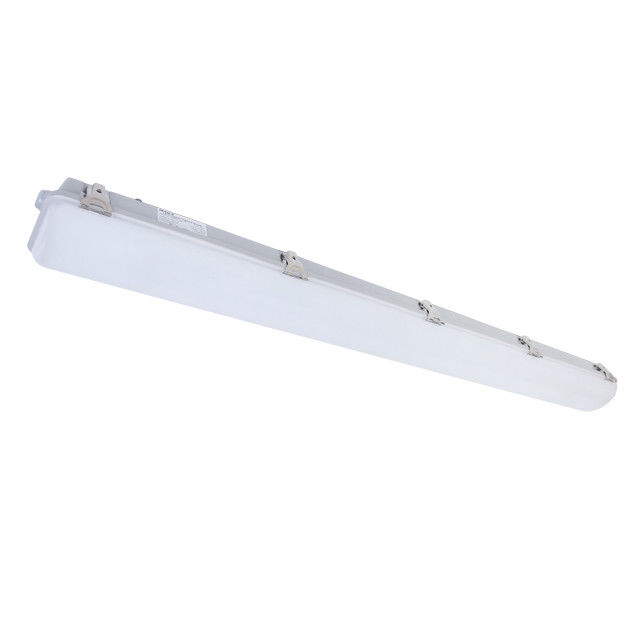 IP66 Triproof LED Vapor Tight Garage Light Fixture 3500K/4000K/5000K Temperatura del colore
