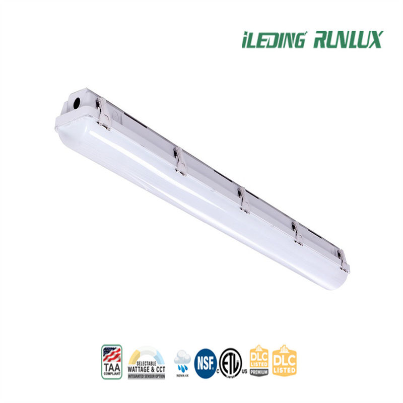 Lenti di policarbonato LED Tri Proof Light 50000 ore vita utile per ambienti difficili